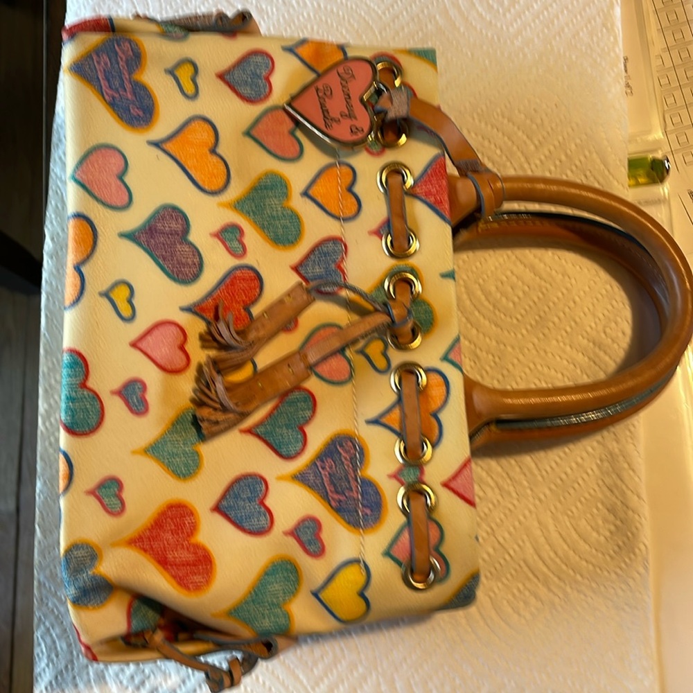 Vintage Dooney & Bourke Crayon Hearts White Tiny Tassel Purse